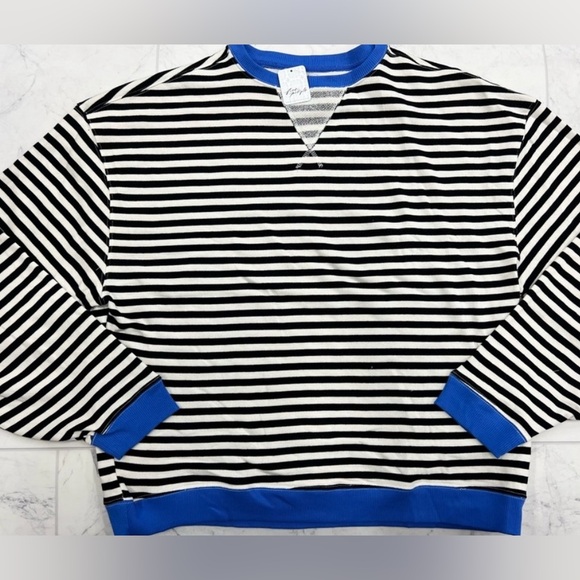 Closeout!▪️NWT Free People Classic Striped Pullover Sweatshirt Blk/Wht - Picture 5 of 9